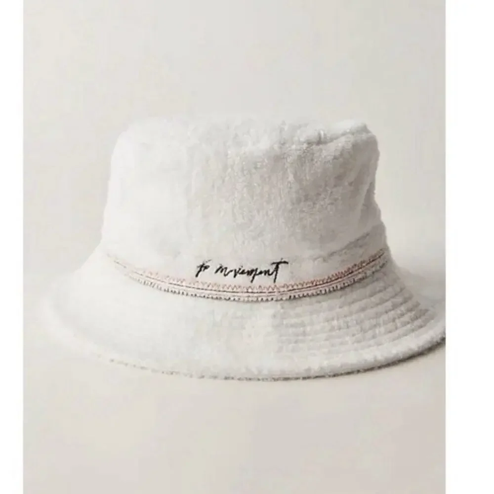 NWT Free People Movement Outward Bound Bucket Hat